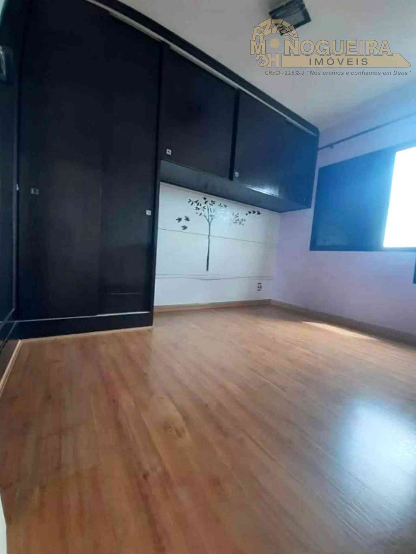 Ótimo Apartamento no Gopouva