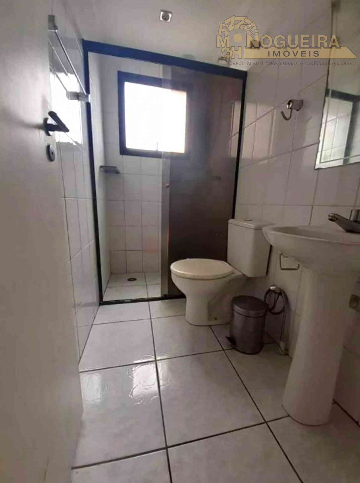 Ótimo Apartamento no Gopouva