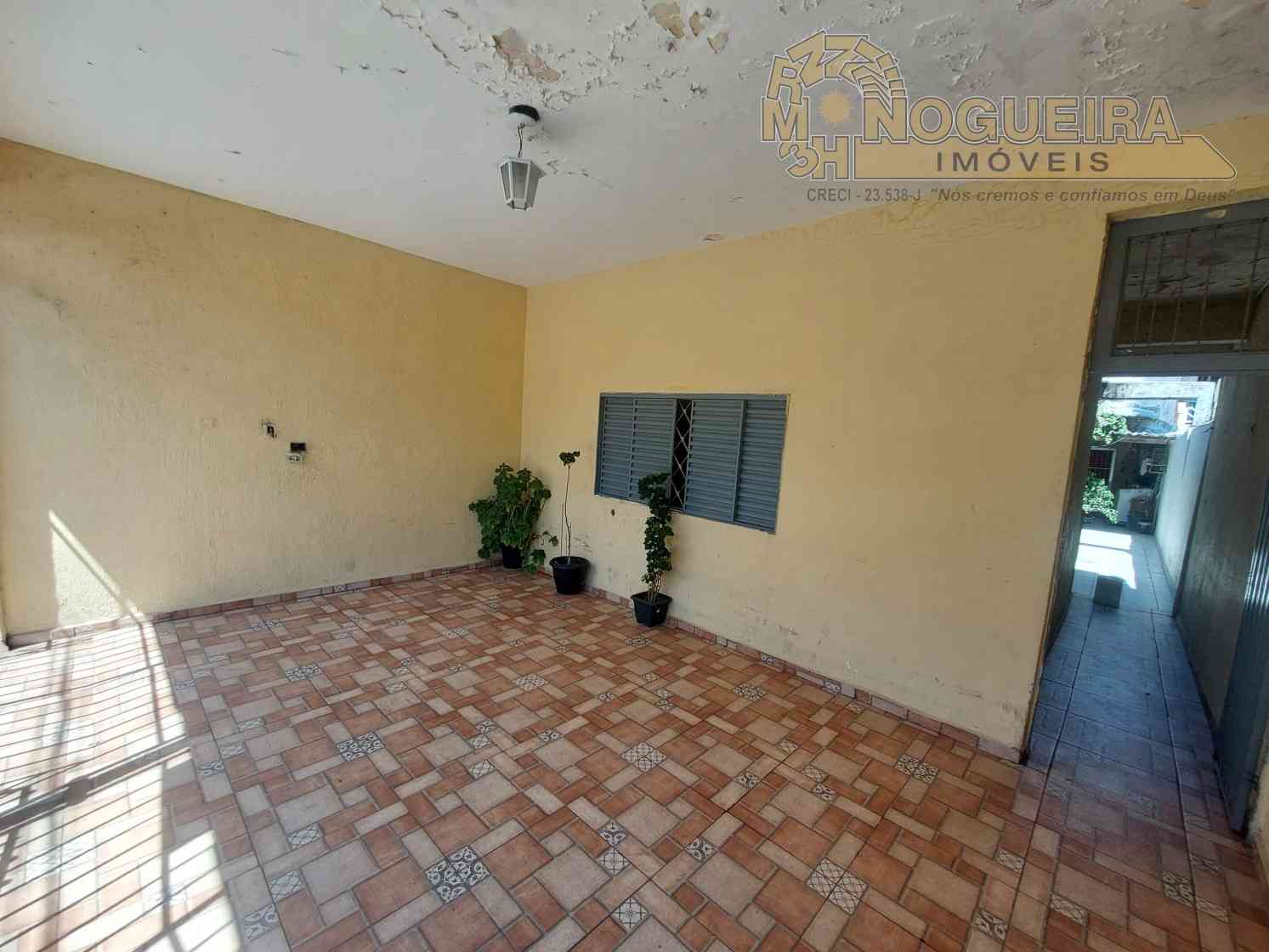 Ótima Casa térrea à venda com 3 dormiórios - Jardim Vila Galvão