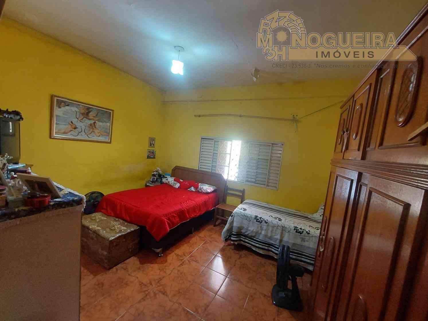 Ótima Casa térrea à venda com 3 dormiórios - Jardim Vila Galvão