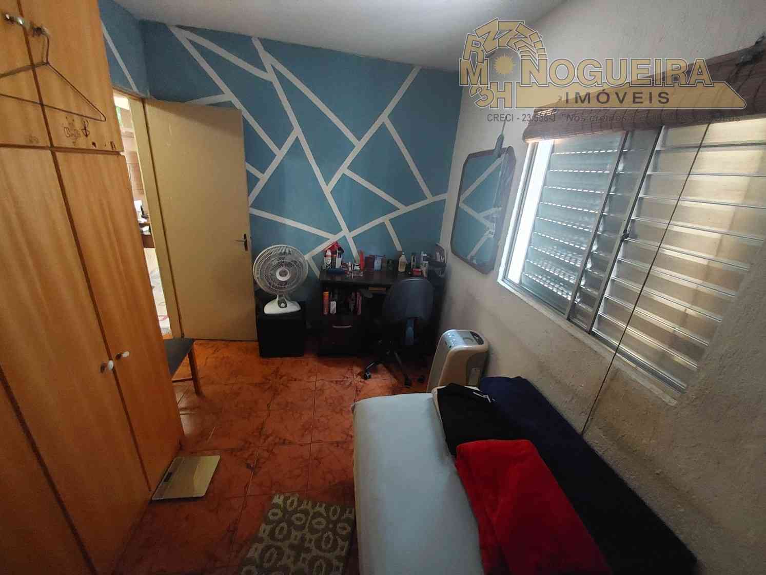 Ótima Casa térrea à venda com 3 dormiórios - Jardim Vila Galvão