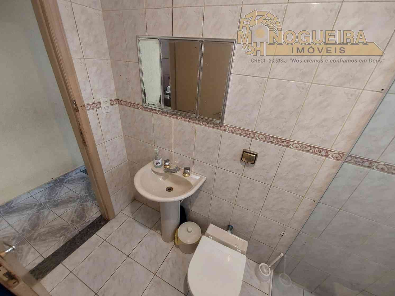 Ótima Casa térrea à venda com 3 dormiórios - Jardim Vila Galvão