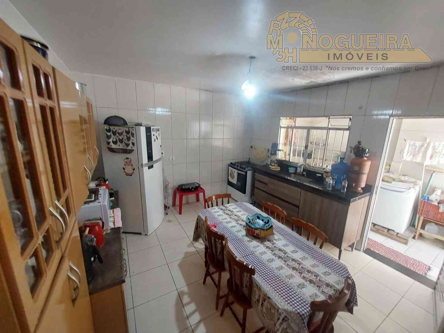 Ótima Casa térrea à venda com 3 dormiórios - Jardim Vila Galvão