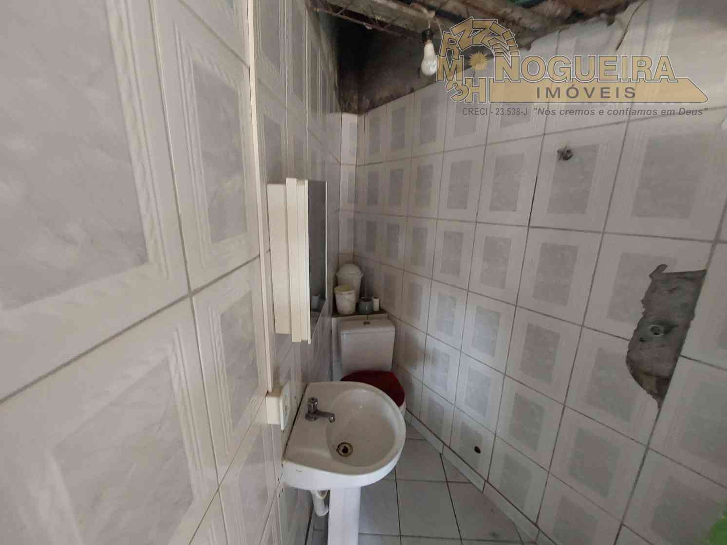 Ótima Casa térrea à venda com 3 dormiórios - Jardim Vila Galvão