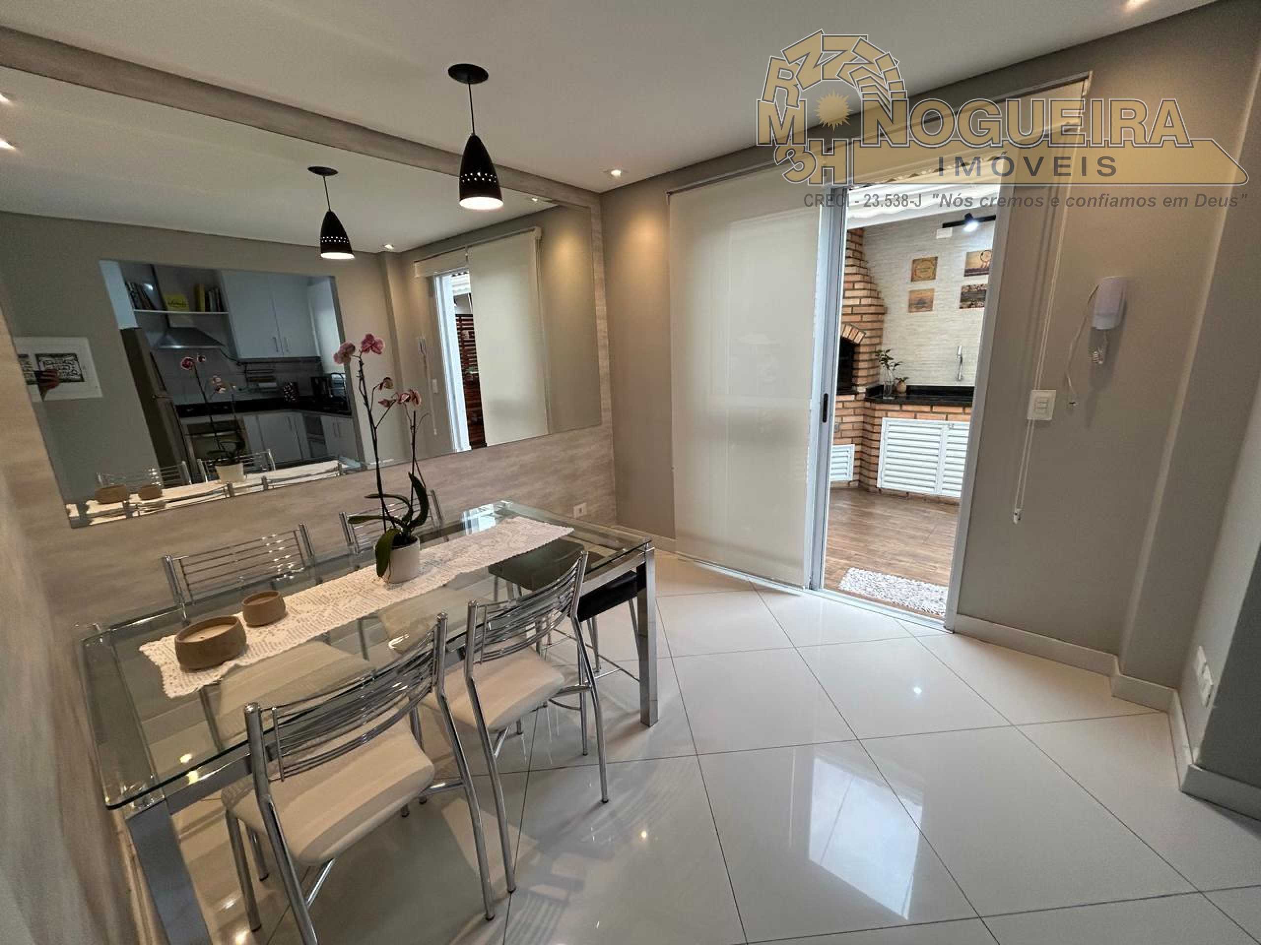 + 1 V E N D I D O Condomínio de Casa em Guarulhos