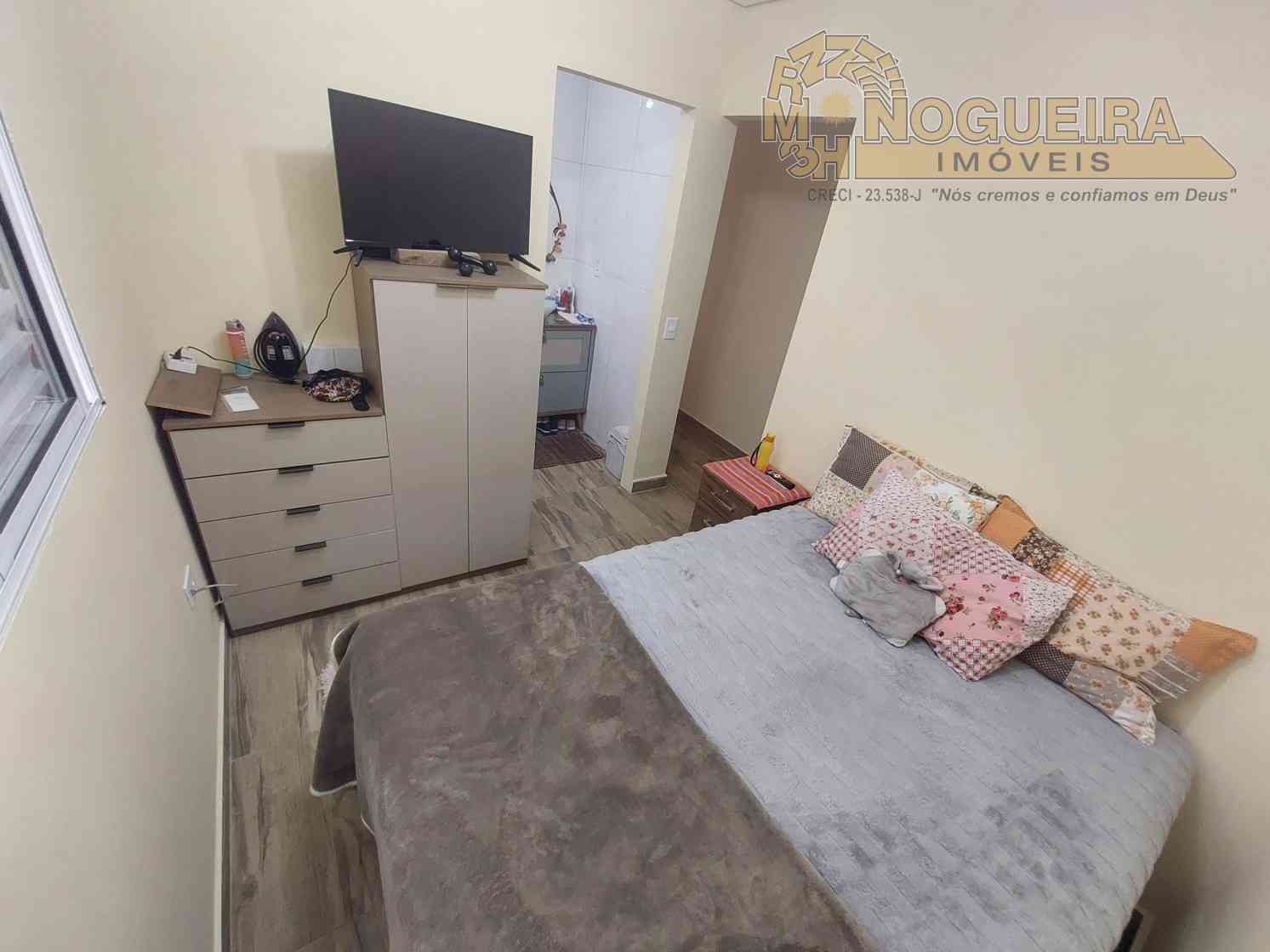 Casa à venda no condomínio Alto da Serra, com 3 dormitórios - Jardim Guilhermino - Pimentas