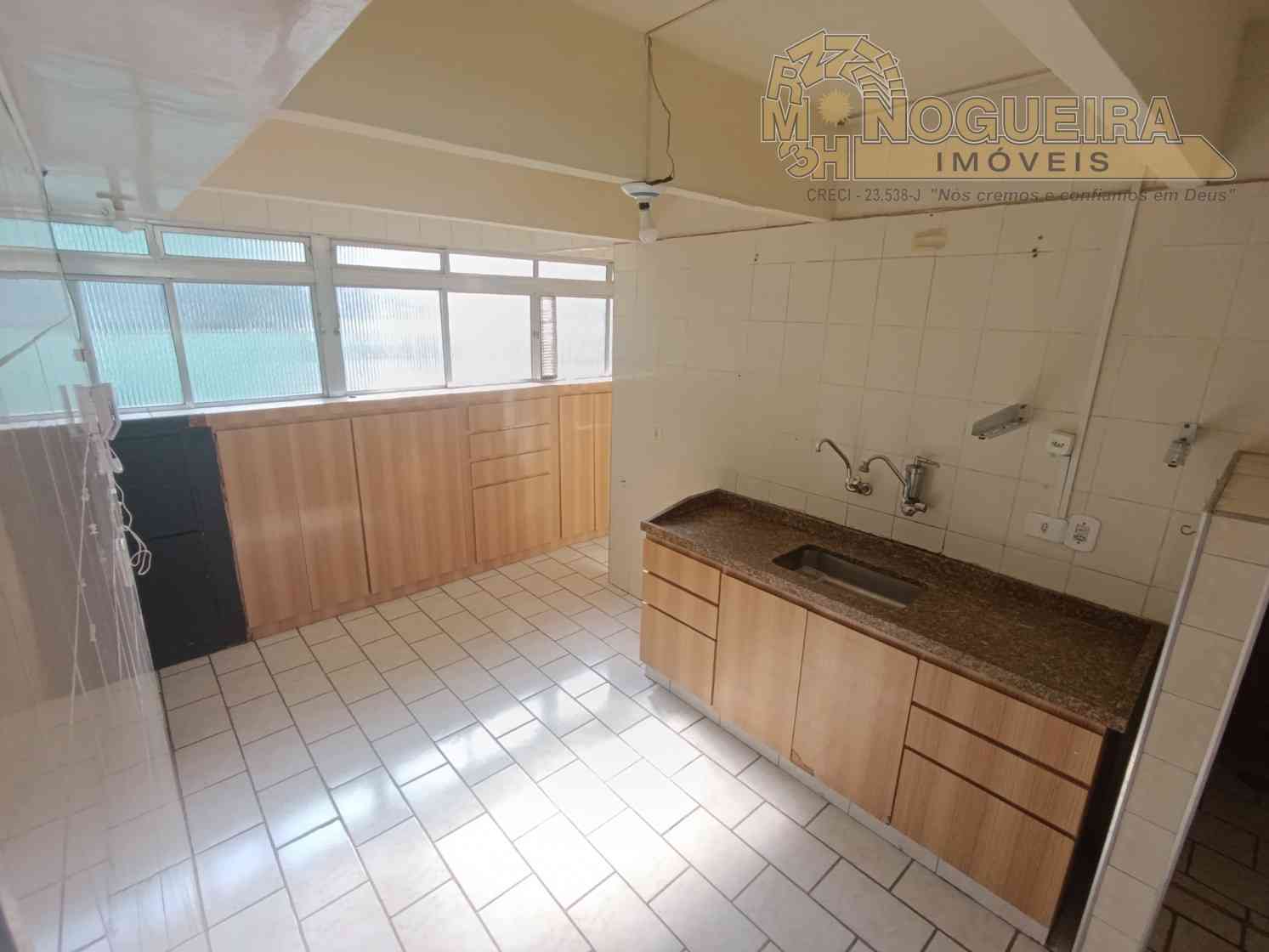 Apartamento no Pq. Cecap