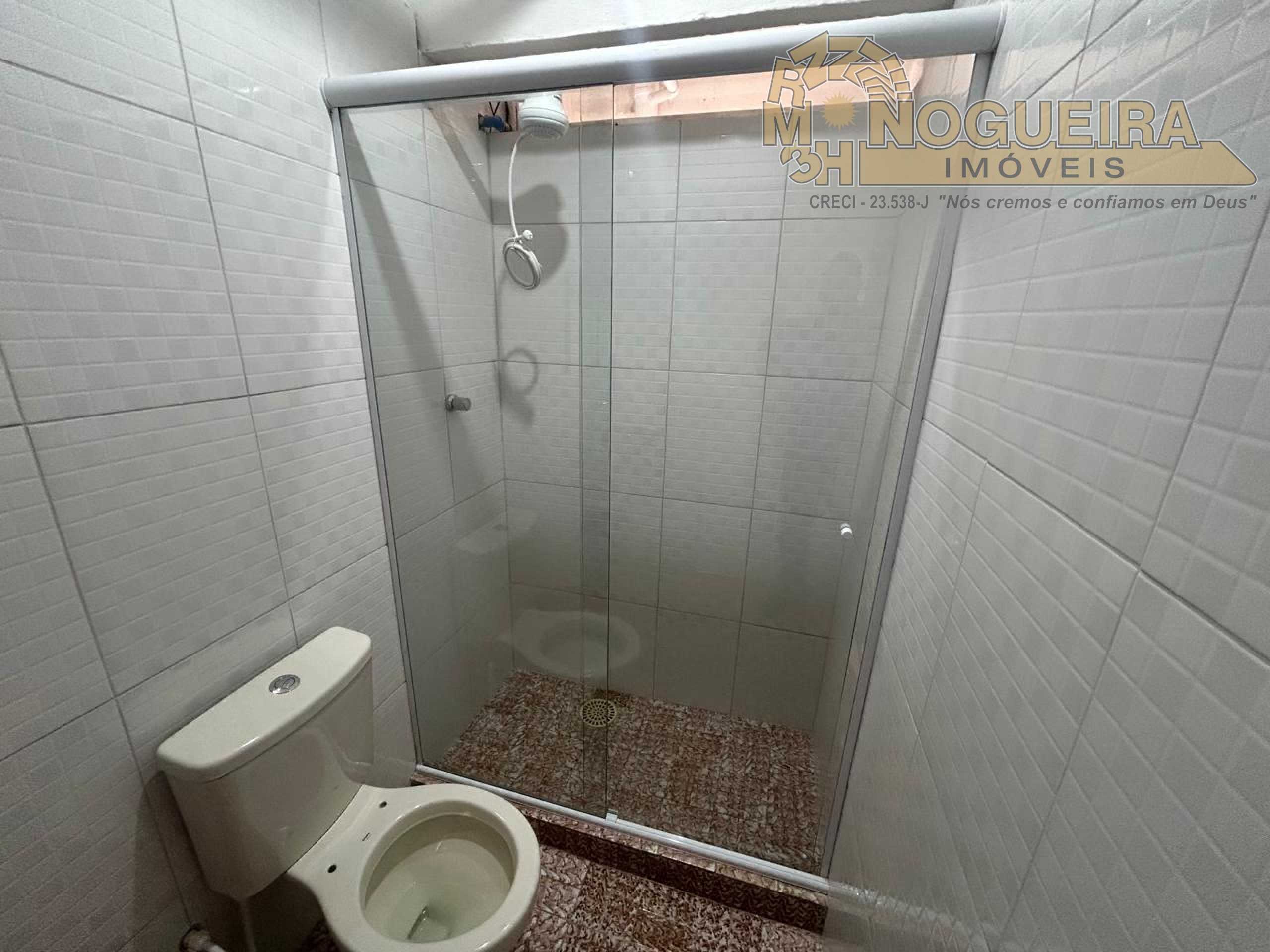Apartamento no 1 Andar Condomínio São Paulo Pq. Cecap