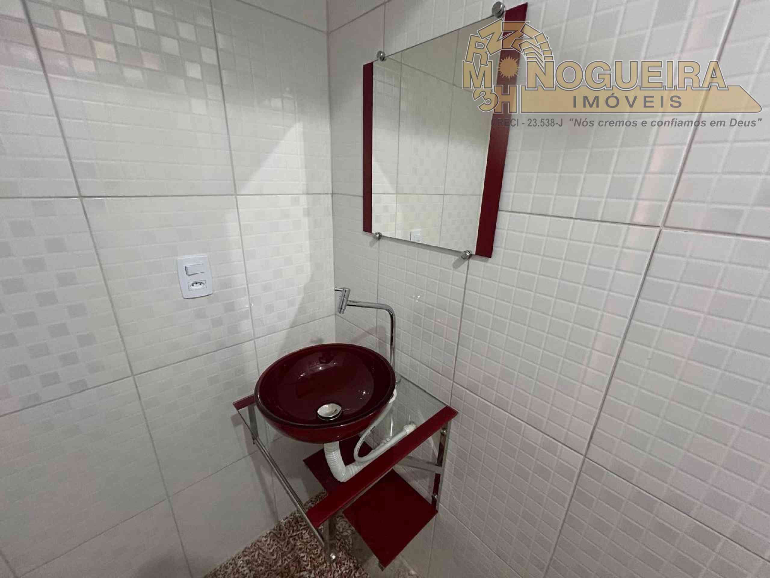 Apartamento no 1 Andar Condomínio São Paulo Pq. Cecap