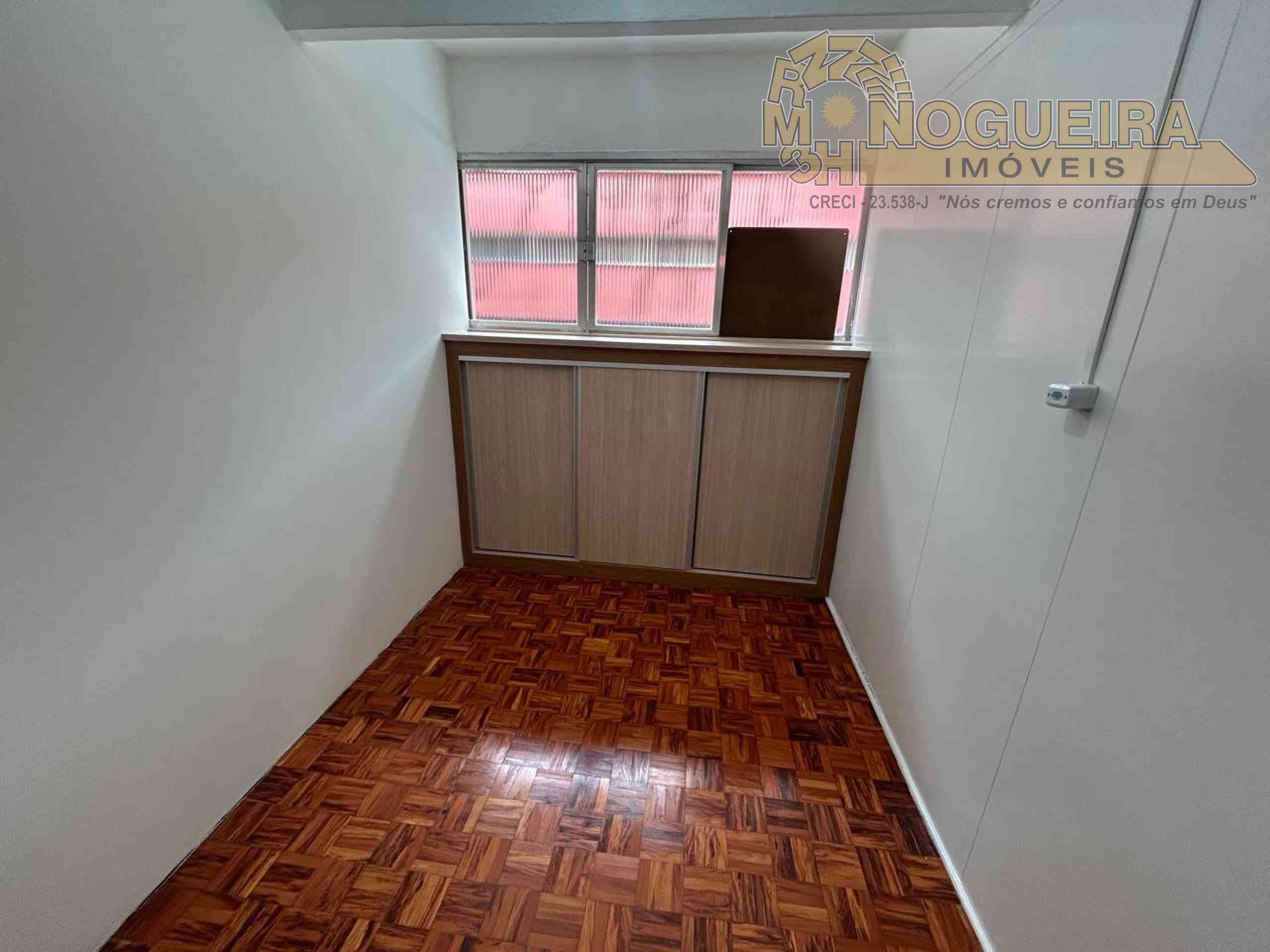 Apartamento no 1 Andar Condomínio São Paulo Pq. Cecap