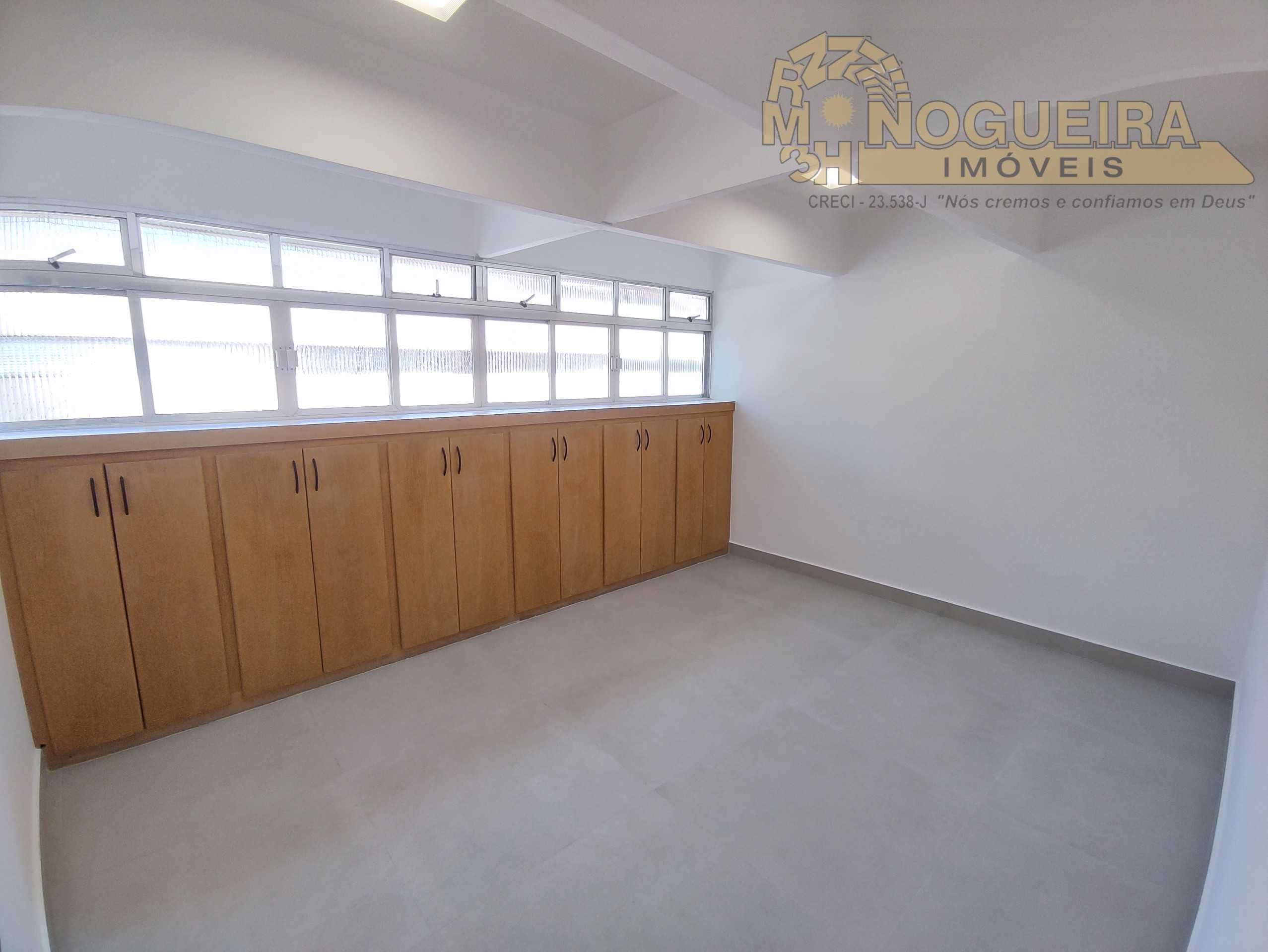 Apartamento Condomínio Paraná Pq. Cecap- Reformado